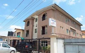 Wonder King Hotel